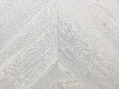 Wood Bee Дуб Неве 12 мм с фаской