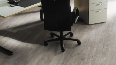 Kronotex Дуб Гала серый D4786