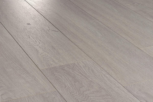 Equalline Oak Silver